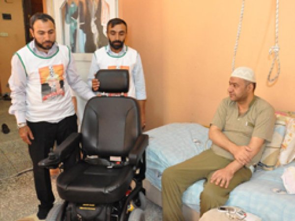 Umut-Der'den Suriyeli engelliye yardım