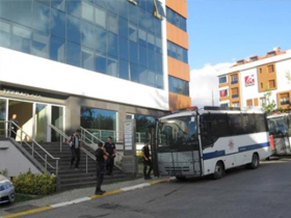 AKFA Holding ve A101'e FETÖ operasyonu