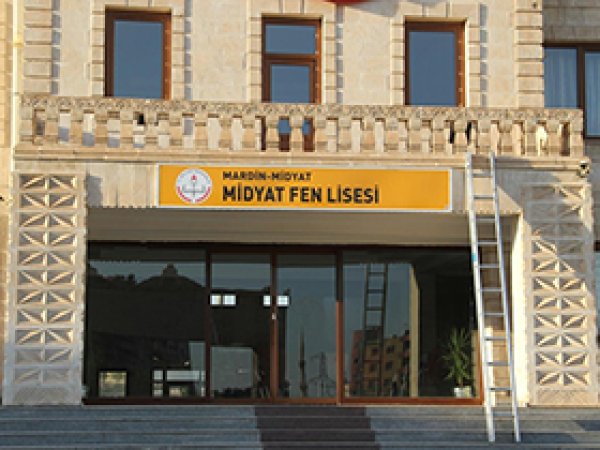Midyat'ta FETÖ okulları dönüştürüldü