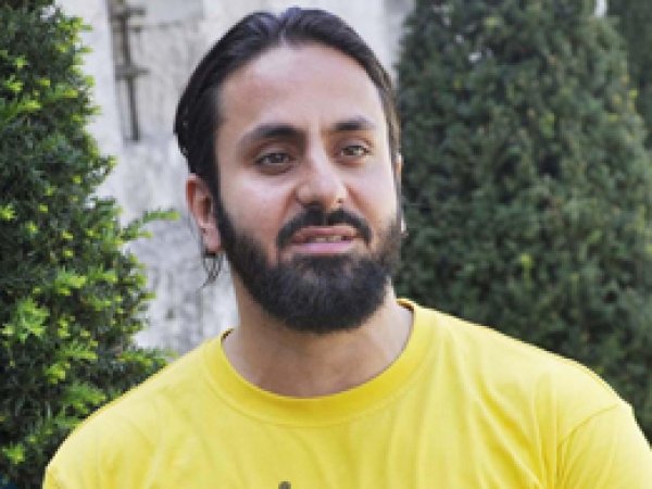 Yunan asıllı Müslüman davetçiden İslam'a davet