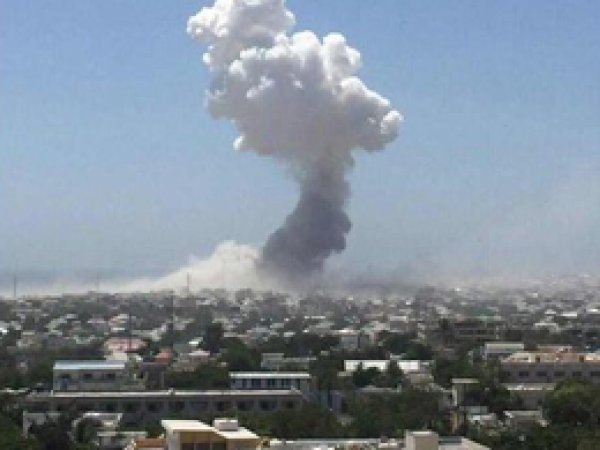 Mogadişu Havalimanı yakınlarında patlama