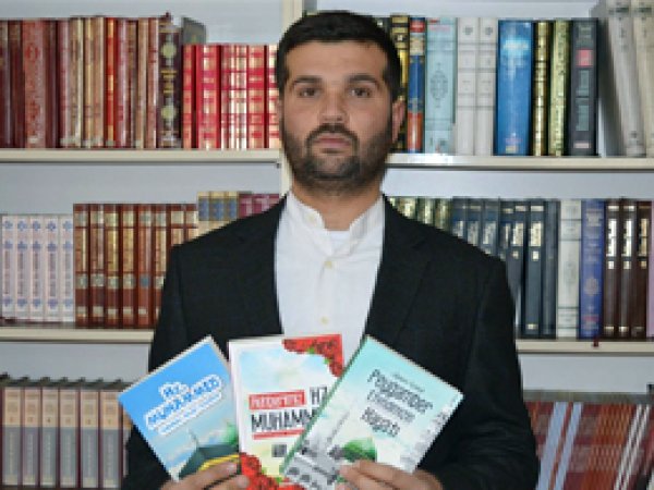 O'nu (s.a.v.) anlamak için O'nu okumalıyız