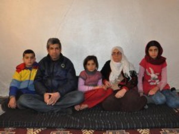 7 nüfuslu Suriyeli aile yardım bekliyor
