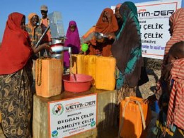 Avrupa Yetim-Der’in yardım eli Somali’de