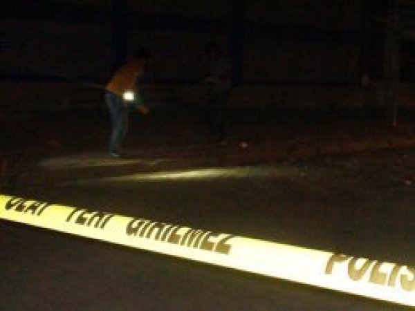 Bağlar'da caddeye el yapımı patlayıcı atıldı