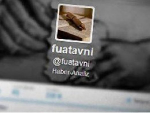 Fuat Avni hesabını kimin kurduğu belli oldu