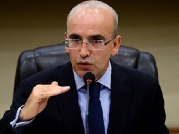 Şimşek: Merkezin eli kolu bağlı değil