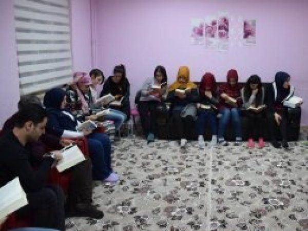 'Batman Her Yerde Okuyor' kampanyası