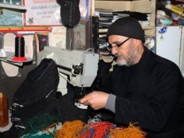 Asırlık geleneği tüm zorluklara rağmen devam ettiriyor  