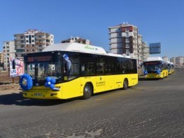 Diyarbakır'da yeni otobüsler sefere başladı