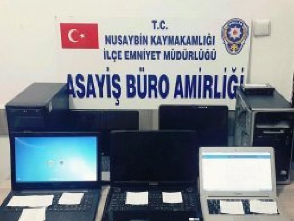 Nusaybin'de bahisçilere baskın: 11 gözaltı 
