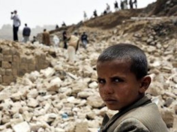 Türkiye'den Yemen'e gıda yardımı
