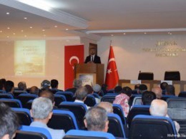 'Camiler sadece namaz kılmak için kurulmamıştır'
