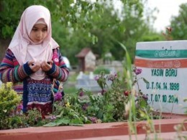 'Yasinler' ve Yusufîlere ithafen eser hazırladı