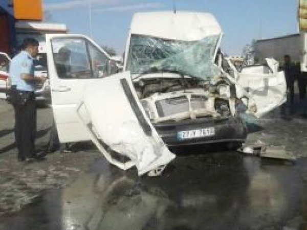 Antep'te zincirleme kaza: 11 yaralı