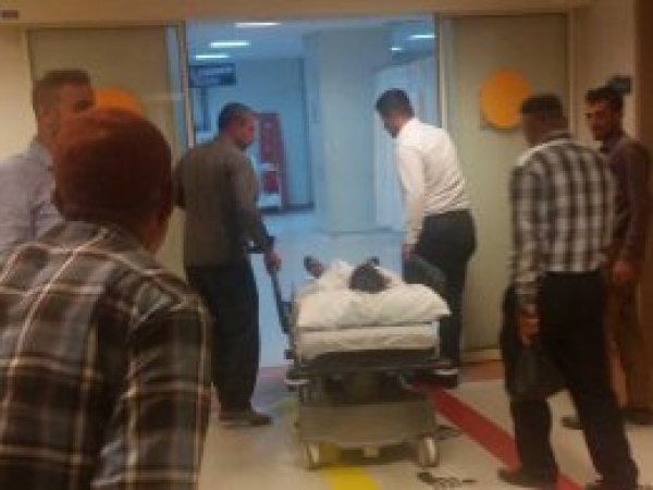 Siirt'te 25 öğrenci yemekten zehirlendi
