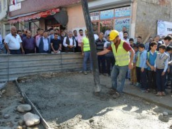 Siirt’te Şeyh Faraç Camii'nin temelleri atıldı