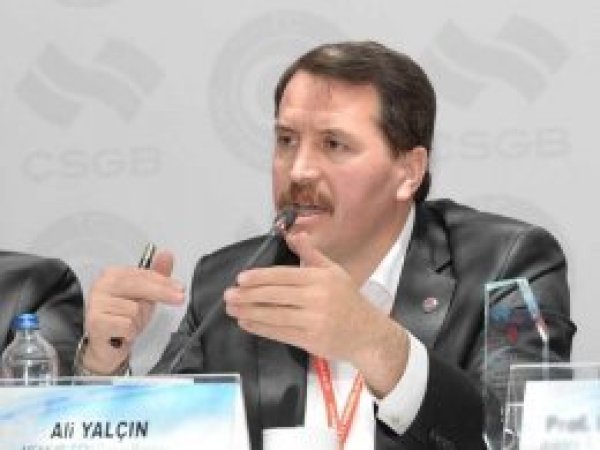 "Emek kesimi vergide eziyet değil adalet bekliyor"