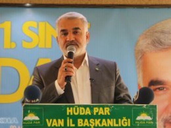 'Dev ji gotinên hamasî berdin'