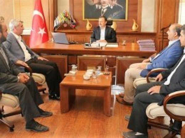 'Hırsızlık şebekesi deşifre edilerek kanun önüne çıkarılmalı'