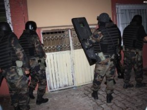 Adana merkezli 6 ilde PKK operasyonu: 34 gözaltı
