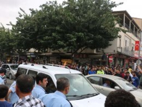 Urfa'da esnaf ile zabıta arasında gerginlik