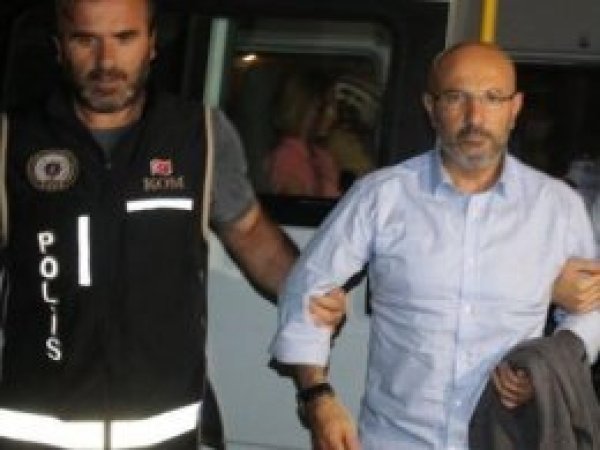 Merkez Valisi Kürklü FETÖ'den tutuklandı