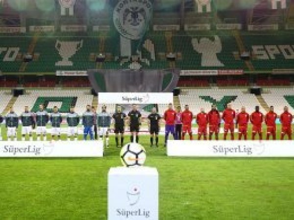 Türkiye futbol tarihinde bir ilk