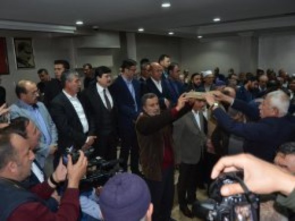 Bitlis'te kan davalı iki aile barıştı