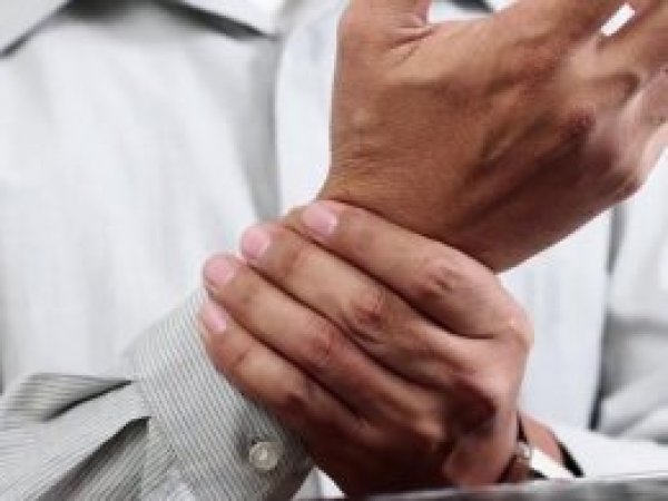 Osteoporoza bağlı kırıklara dikkat