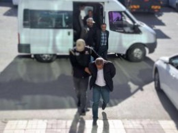 Van’da PKK operasyonu: 8 gözaltı