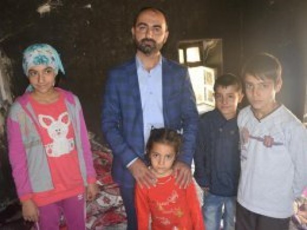 HÜDA PAR’dan evi yanan mağdur aileye ziyaret
