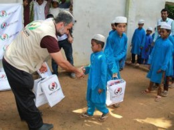 Tuition assistance to Arakanese from IHO Ebrar