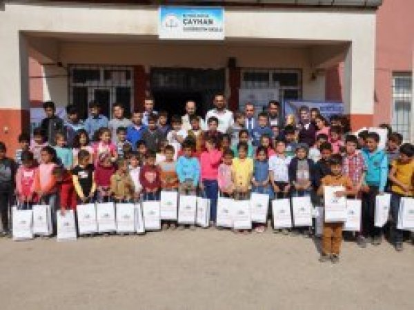 IHO Ebrar rejoices orphan and needy students