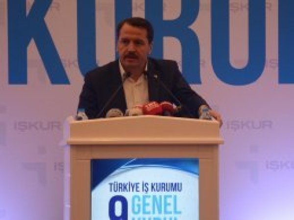 'İşsizlik sorunu en büyük sosyal tehdittir'