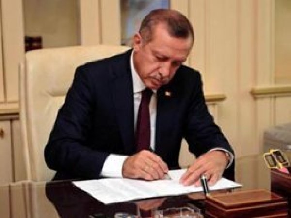 Erdoğan 4 üniversiteye rektör atadı