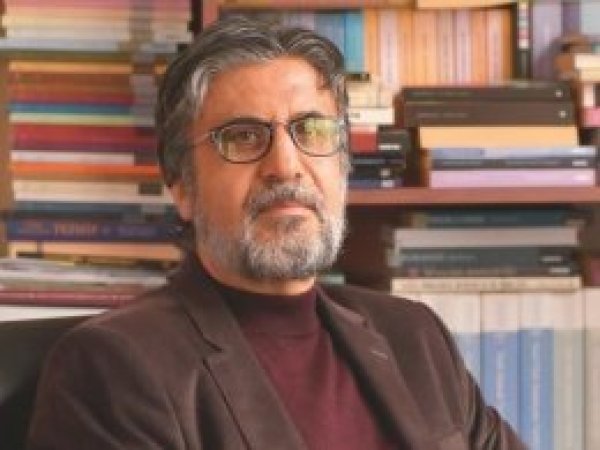 Merhum Akif Emre'nin son kitabı çıktı