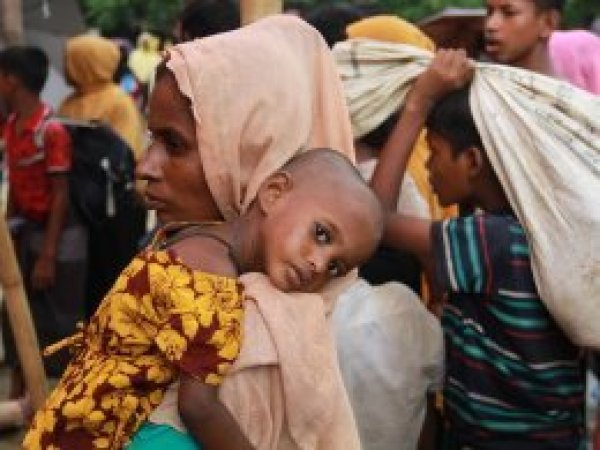  AB, Arakan'da "etnik temizlik" yapıldığını kabul etti 