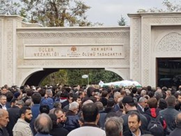 Ali Küçük Hoca ebediyete uğurlandı