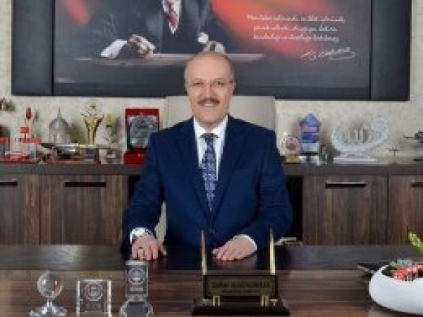 Balıkesir B.Belediye Başkanlığına Zekai Kafaoğlu seçildi