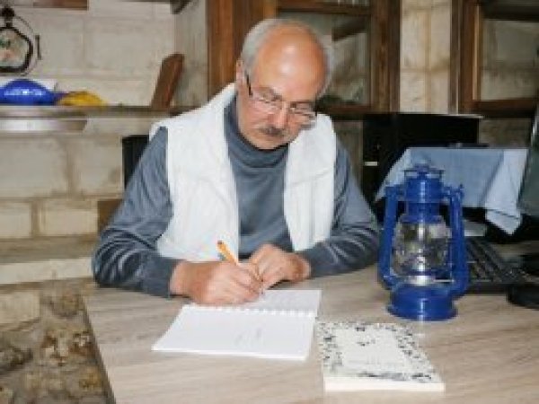 Usta bir şairin dilinden 'Şiir yazmak'