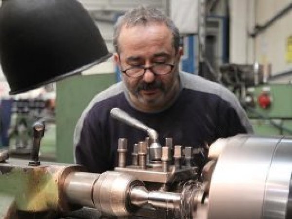 Yerli otomobile yedek parça desteği