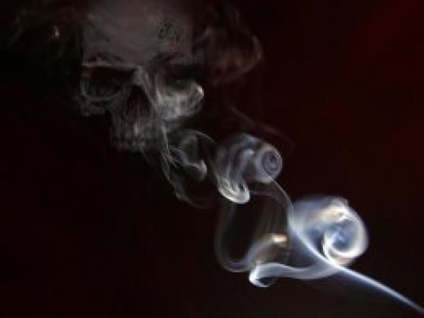 'Sigaranın cinsini değiştirerek kanserden kurtulamazsınız'