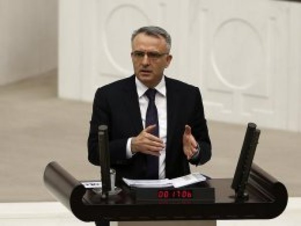 Ağbal'dan taşeron açıklaması