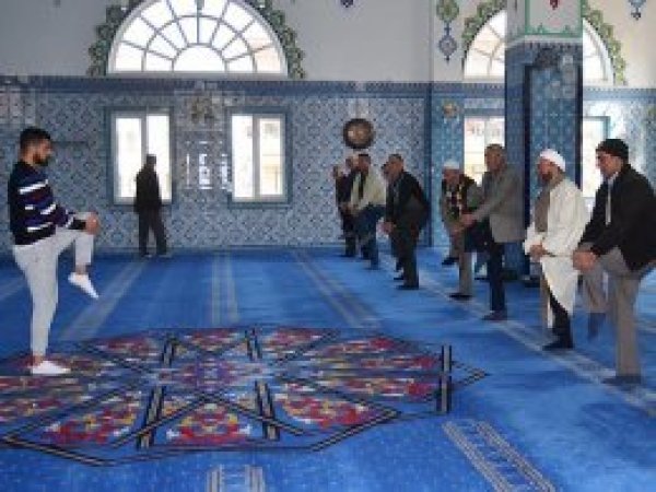 Beş vakit namaz bir vakit spor etkinliği