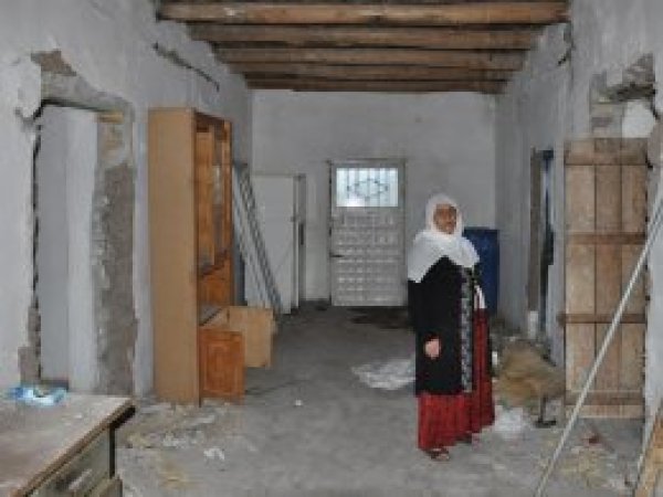 Çaresiz anne yardım bekliyor