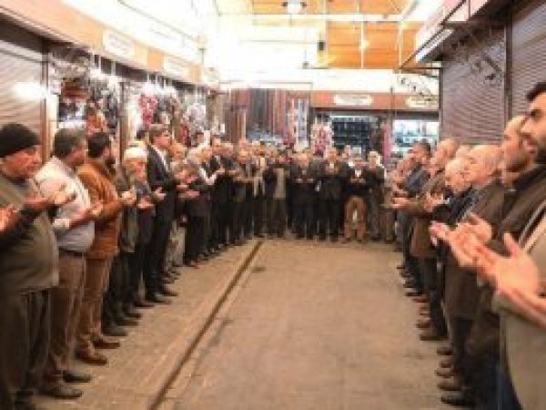  Asırlardır 'esnaf duası' ediyorlar