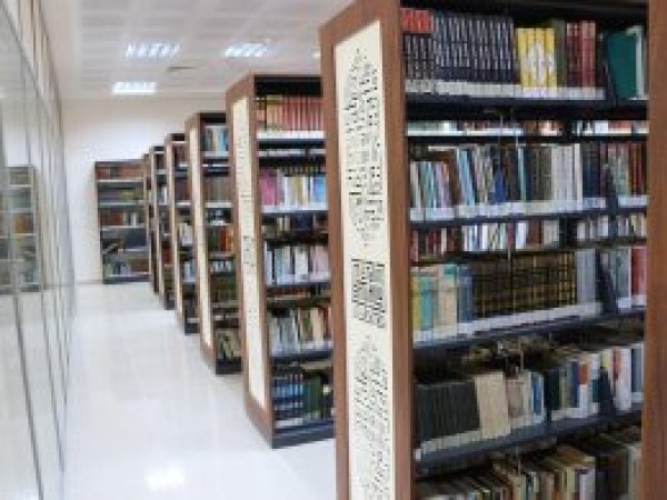 Bölgenin en büyük kütüphanesi Mardin’de açıldı