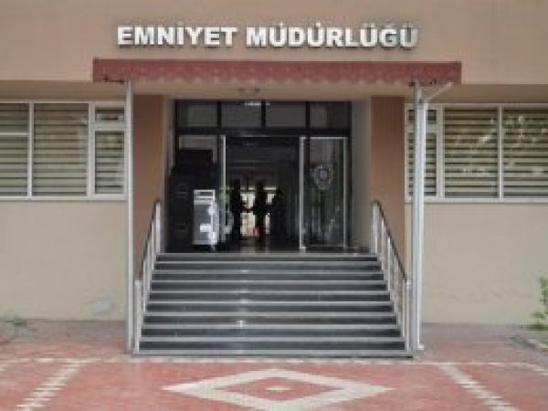 Günlük kiraya verilen evlere baskın