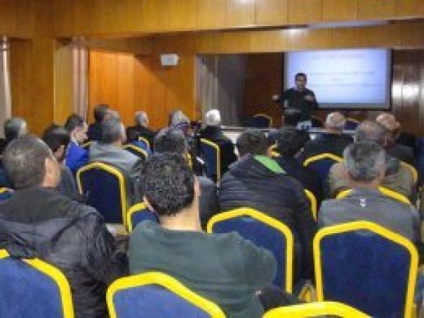 "Başarılı olmak için mutlaka sevgi dilini kullanmalıyız"